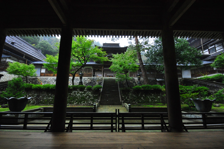 永平寺・中雀門