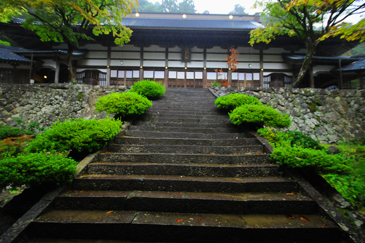 永平寺・法堂