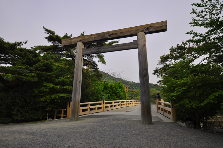 伊勢神宮・内宮・宇治橋と宇治橋鳥居