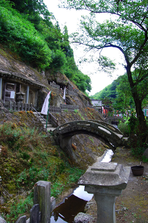 石見銀山・羅漢寺・反り橋