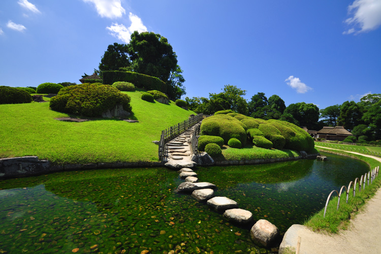 後楽園・唯心山