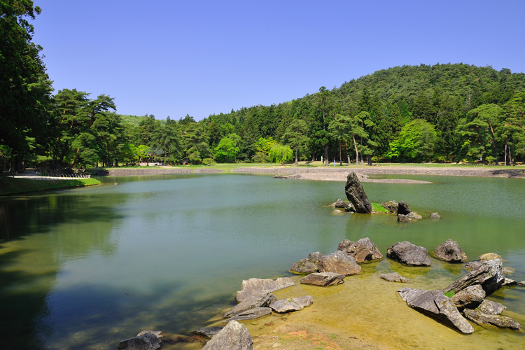 毛越寺・浄土庭園