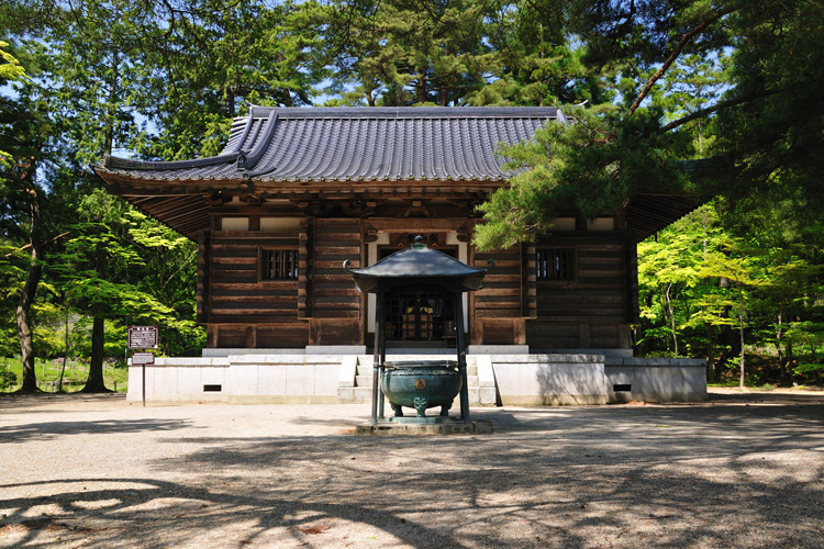 毛越寺・開山堂