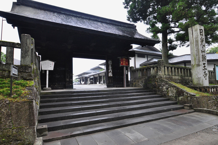 日光・輪王寺・黒門