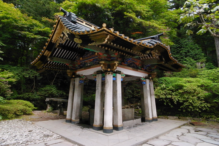 日光・輪王寺・大猷院・御水舎