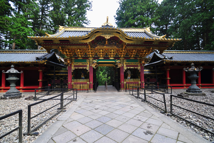 日光・輪王寺・大猷院・夜叉門