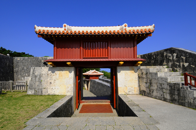 首里城・漏刻門