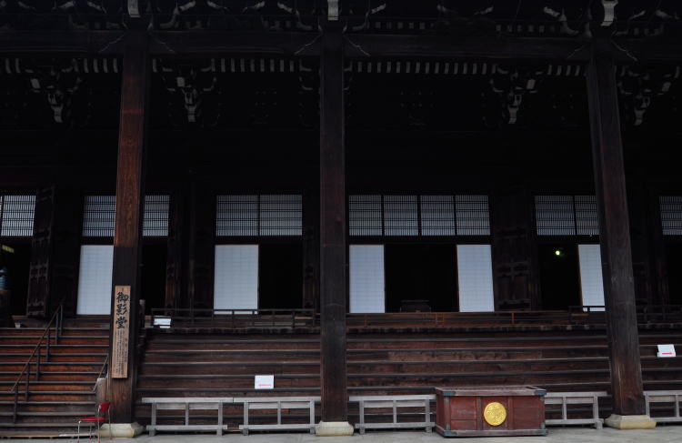 知恩院・本堂