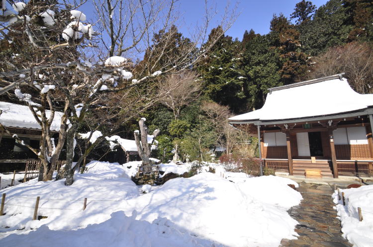 寂光院・境内