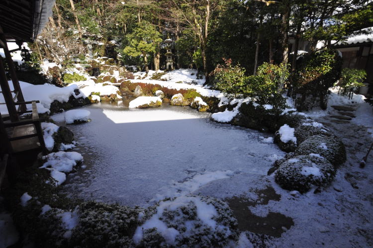 寂光院・境内