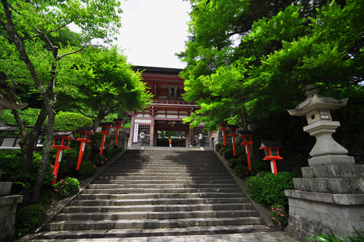 鞍馬寺・仁王門