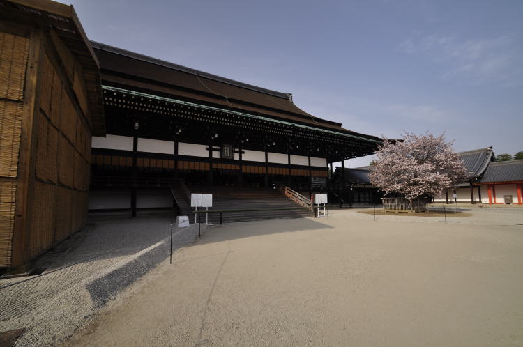 京都御所・紫宸殿