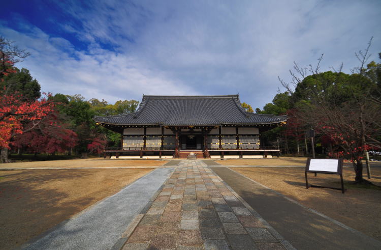 仁和寺・金堂