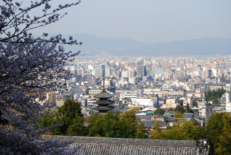 京都霊山護国神社からの景色