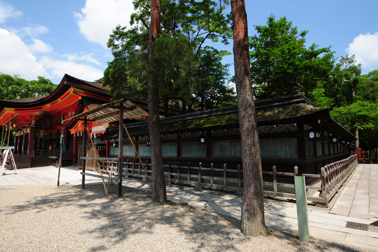 八坂神社・本殿