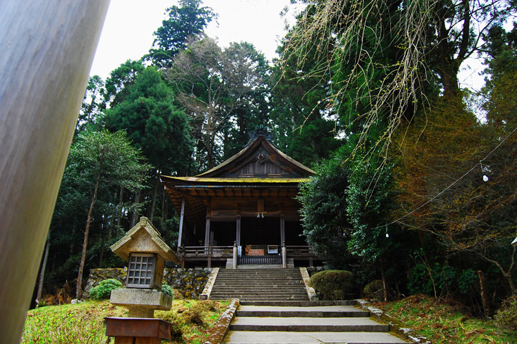 金峯神社・拝殿