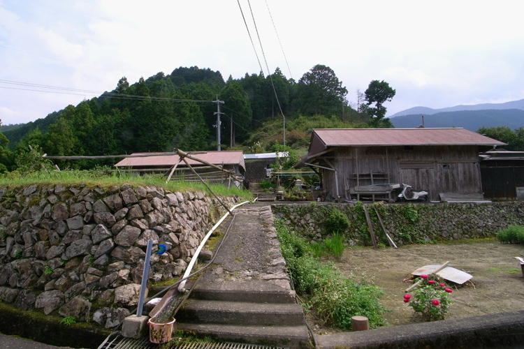 熊野古道・小辺路、果無集落