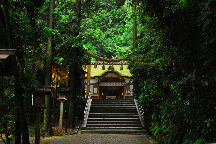 狭井神社