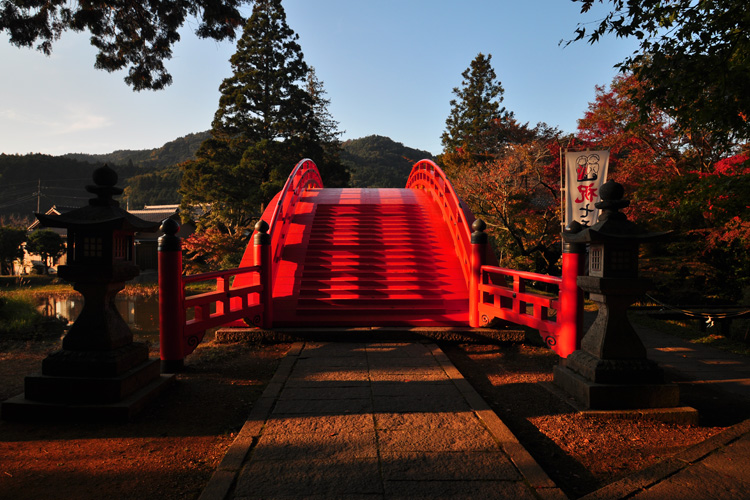 丹生都比売神社・太鼓橋